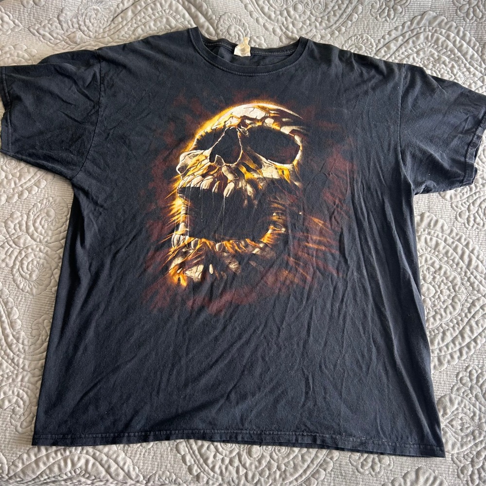Vintage XL Black Flaming Skull Graphic T-Shirt HD Cotton Short Slveeve
